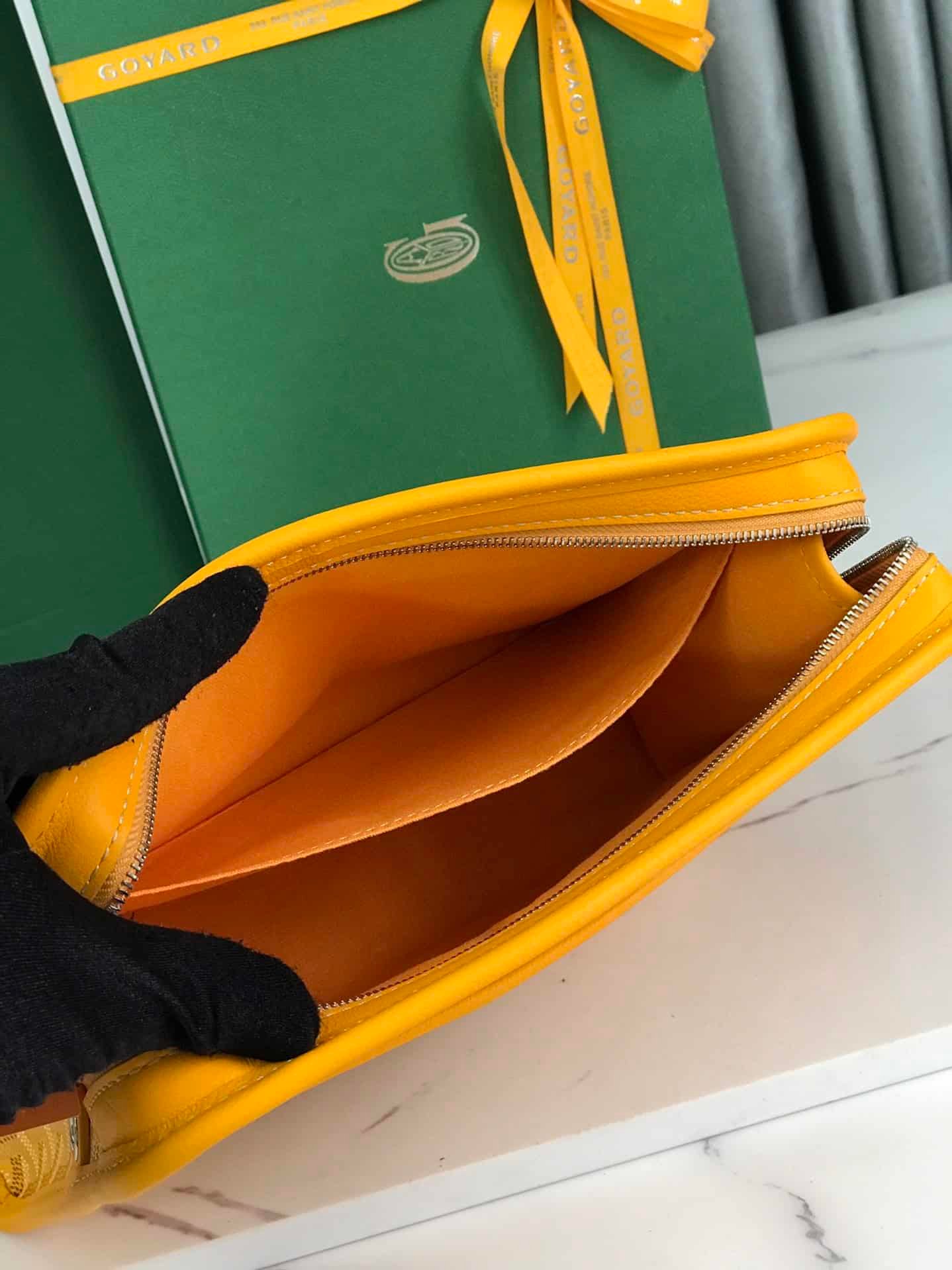 Goyard Jouvence Toiletry Bag - Mustard 98581 | Sandra Bags - Image 2