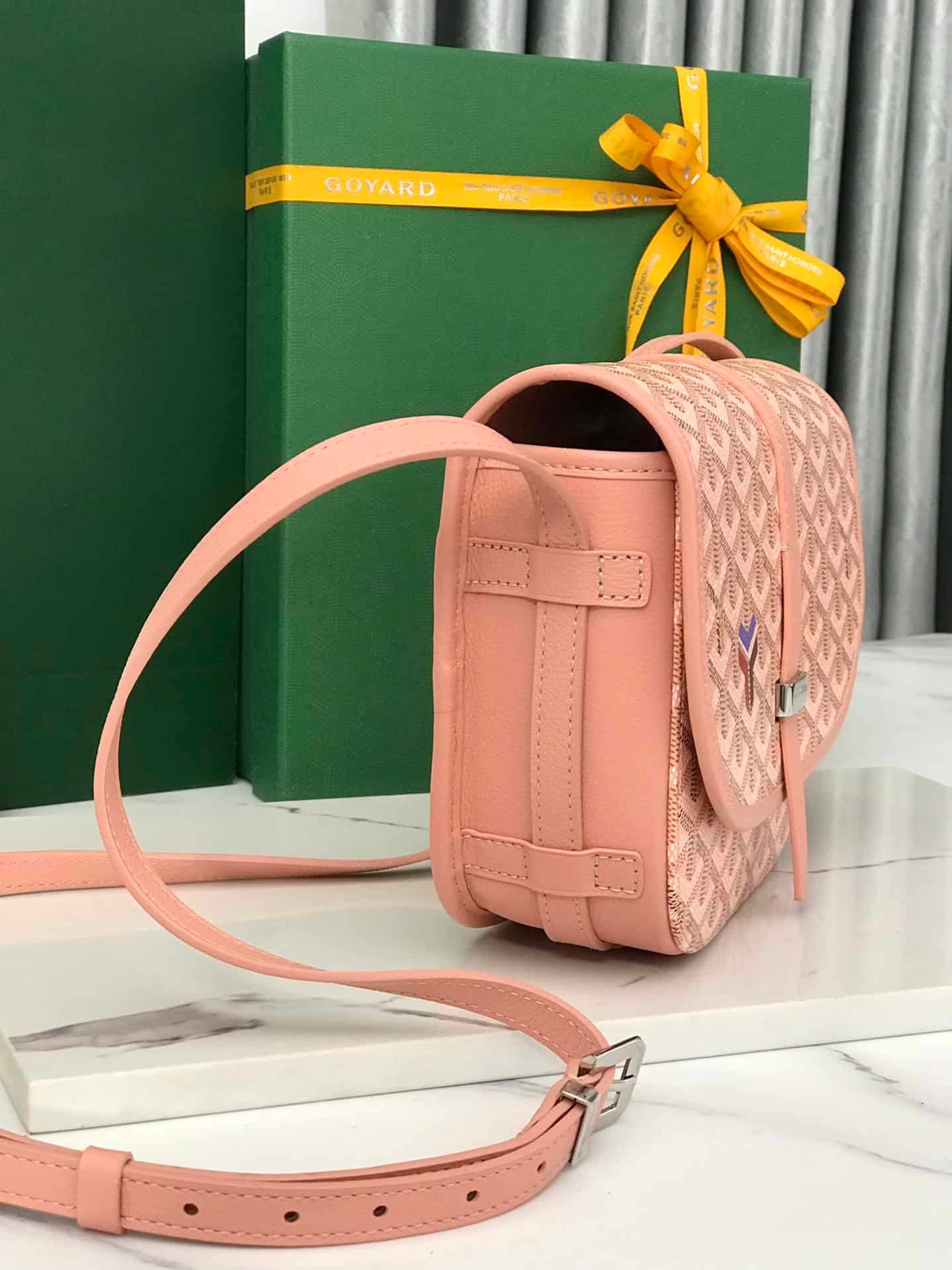 Goyard Belvédère II Handbag - Powder Pink 33734 | Sandra Bags - Image 5
