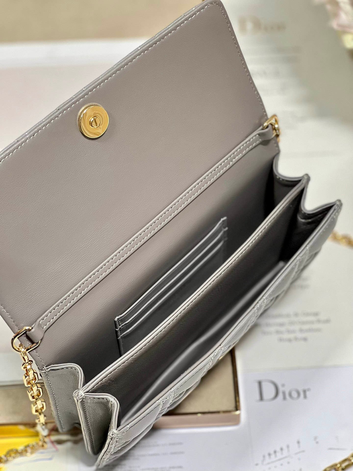 Dior Pearl Clutch - Patent Leather Dark Gray 30718 | Sandra Bags - Image 5