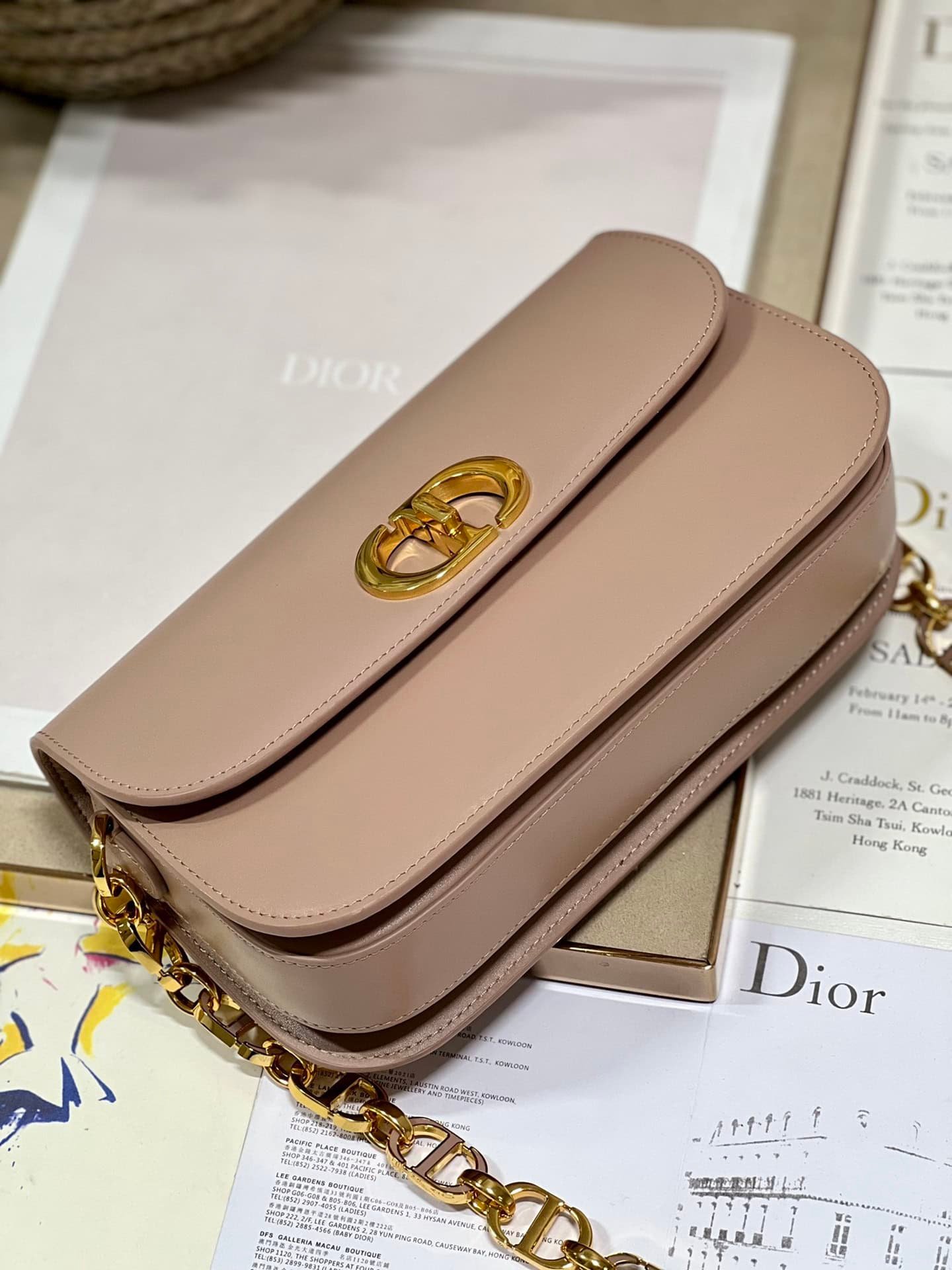 Dior Montaigne Avenue Enamel Chain Handbag - Vintage Powder 27657 | Sandra Bags - Image 3