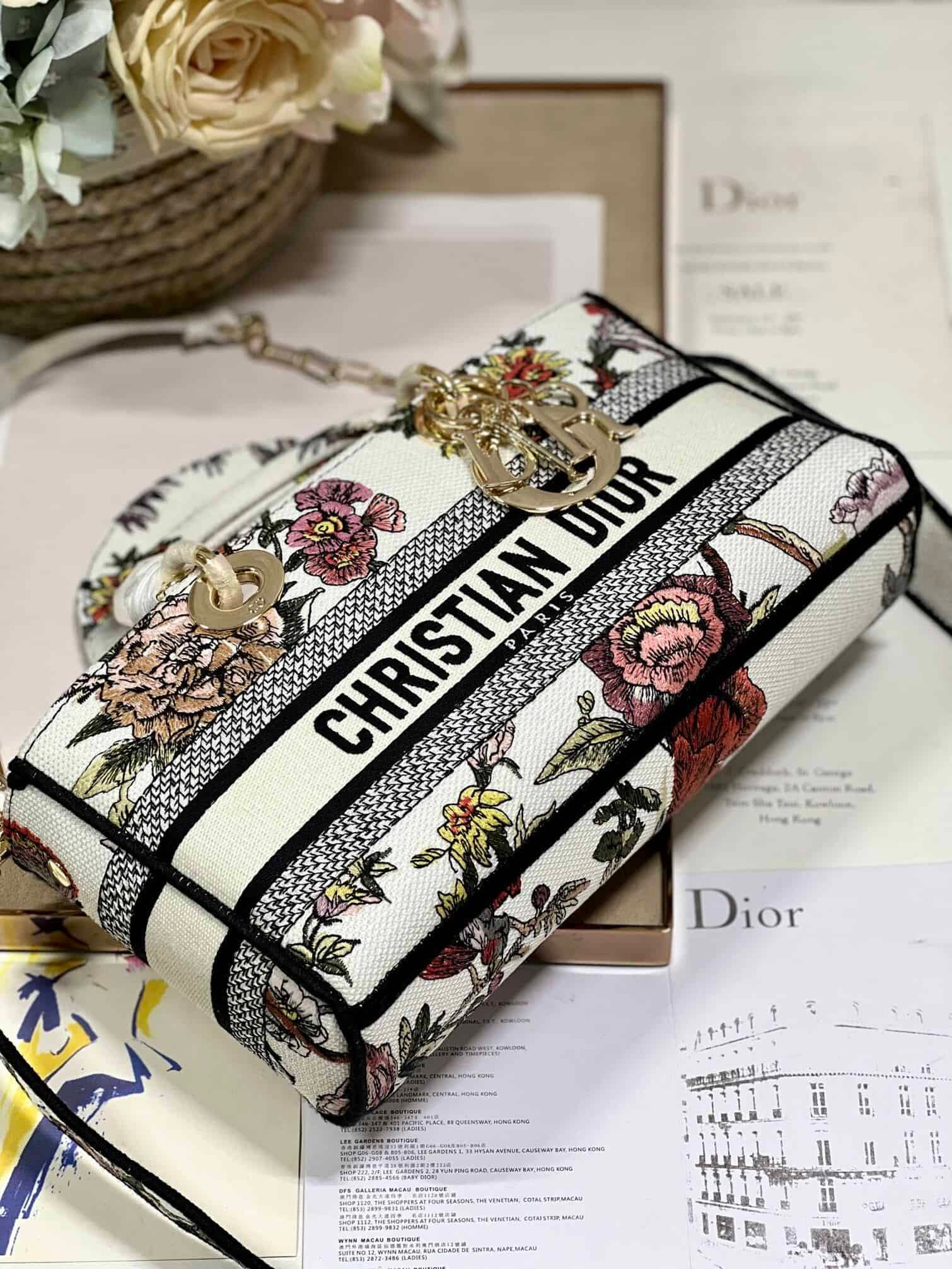 Dior Medium Lady D-Joy Embroidered Handbag - White Flowers 32596 | Sandra Bags - Image 3