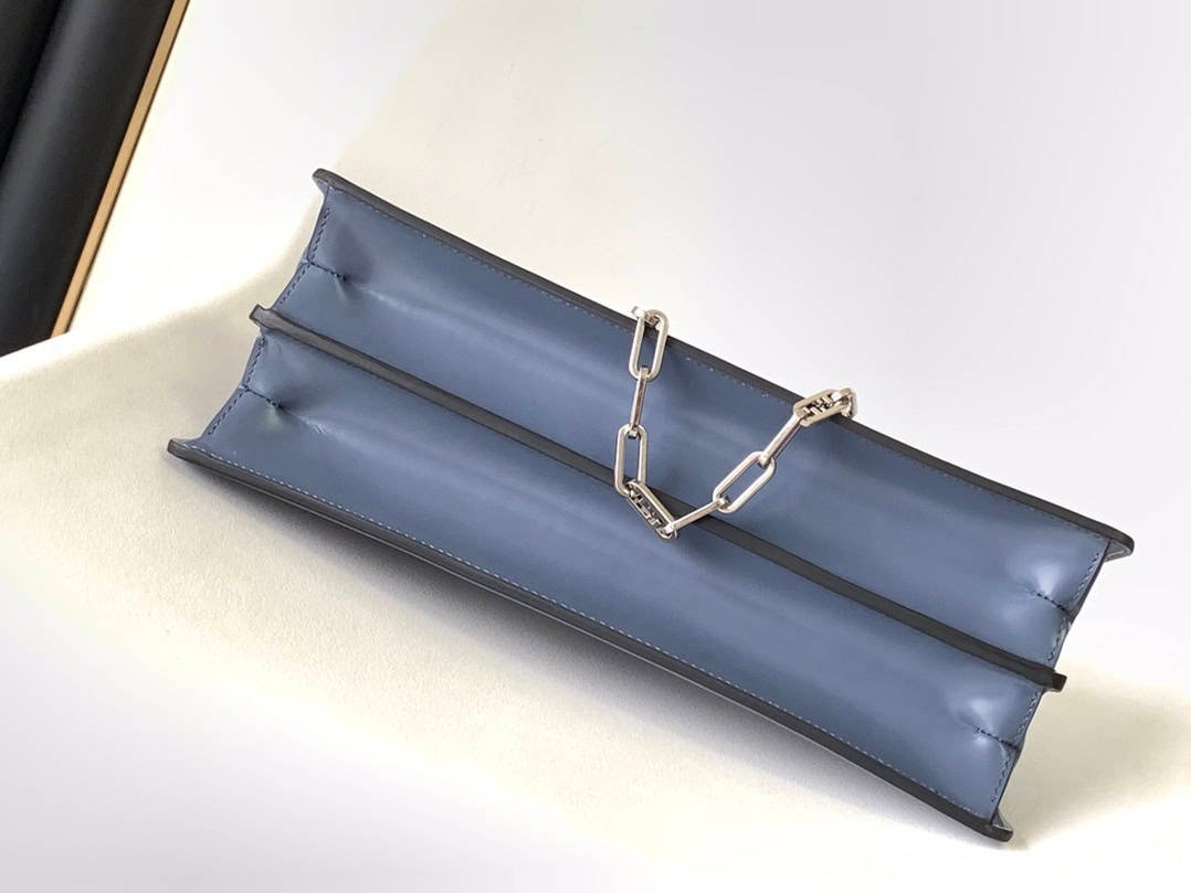 Fendi Peekaboo Cut Medium Bag - Blue 68452 | Sandra Bags - Image 3