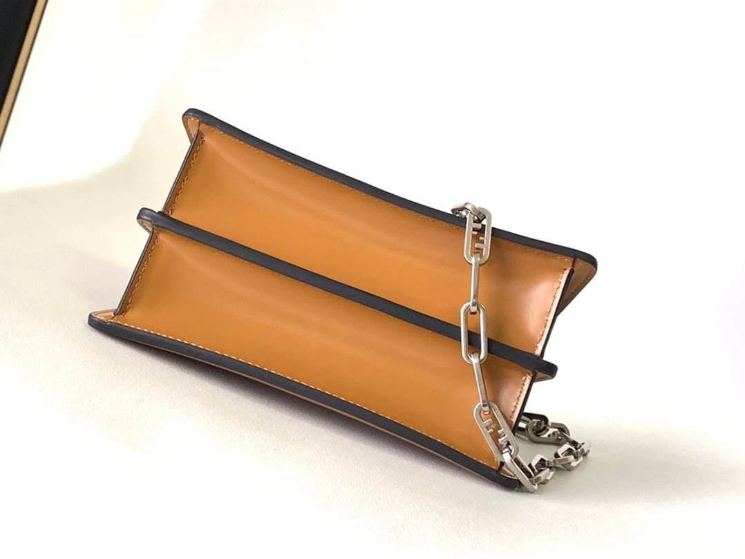 Fendi Peekaboo Cut Small Bag - Brown 38087 | Sandra Bags - Image 4