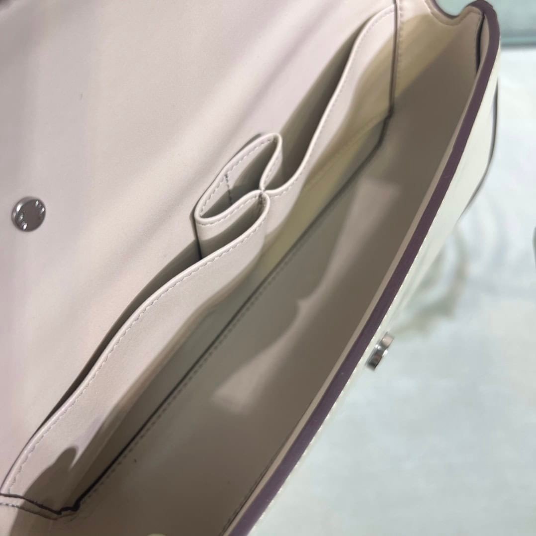 Fendi First Sight Handbag - White 32475 | Sandra Bags - Image 2