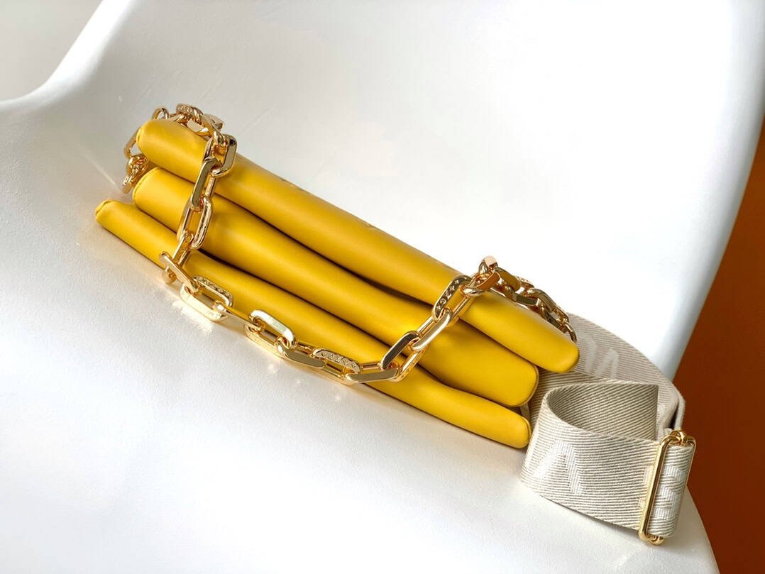 Louis Vuitton Coussin Small Handbag - Yellow 84817 | Sandra Bags - Image 3