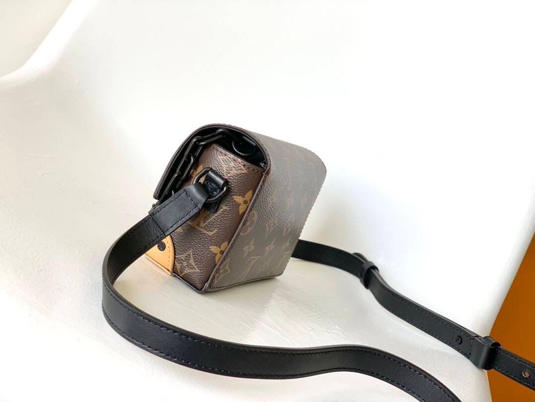 Louis Vuitton Steamer Mini Handbag 63346 | Sandra Bags - Image 5