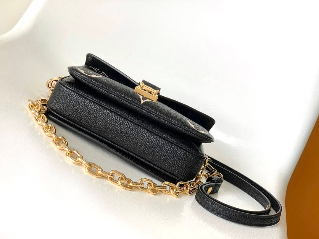 Louis Vuitton Pochette Métis East West Handbag - Black 32484 | Sandra Bags - Image 2