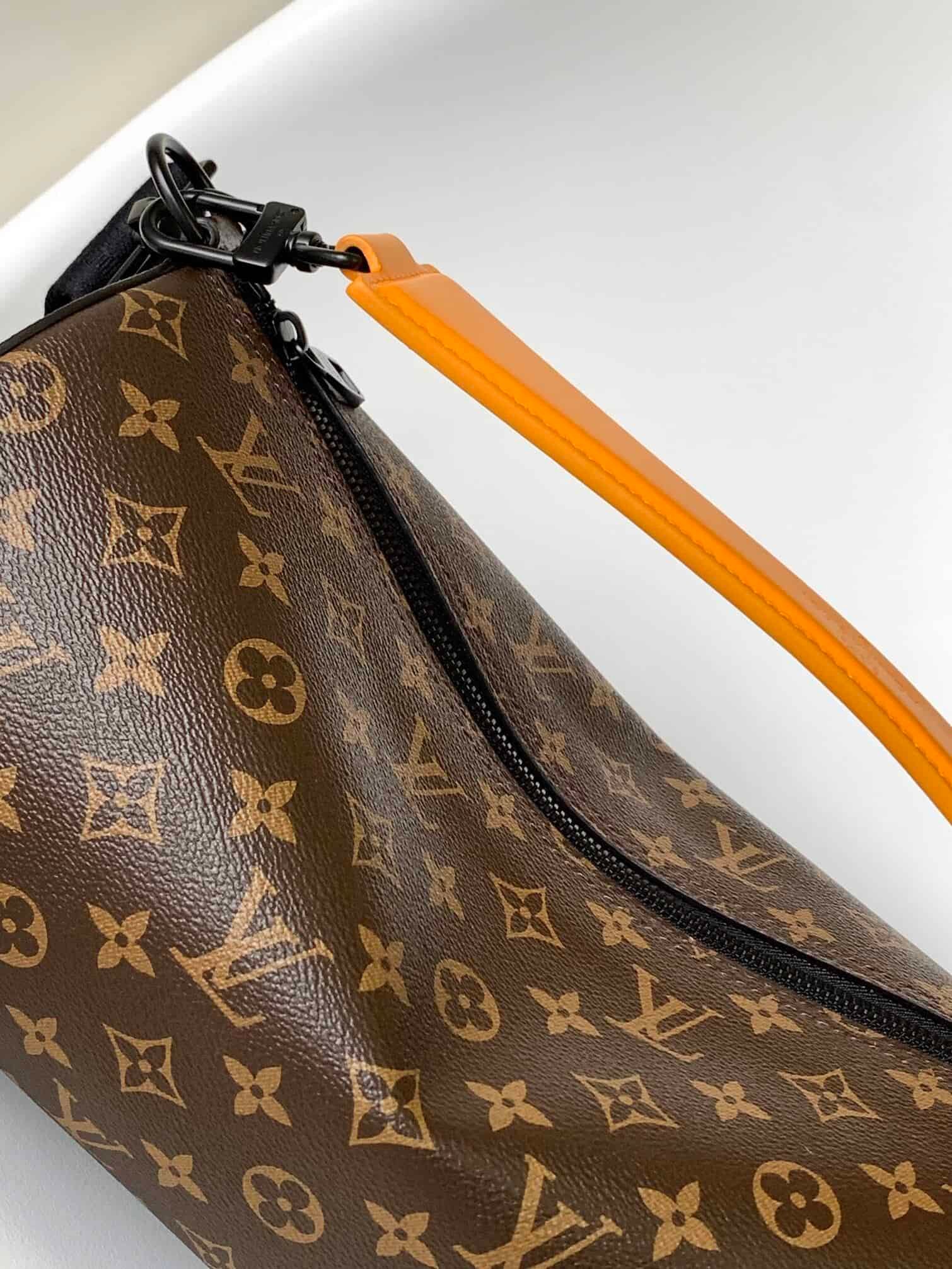 Louis Vuitton Monogram Single Soft Polochon Handbag 97325 | Sandra Bags - Image 3