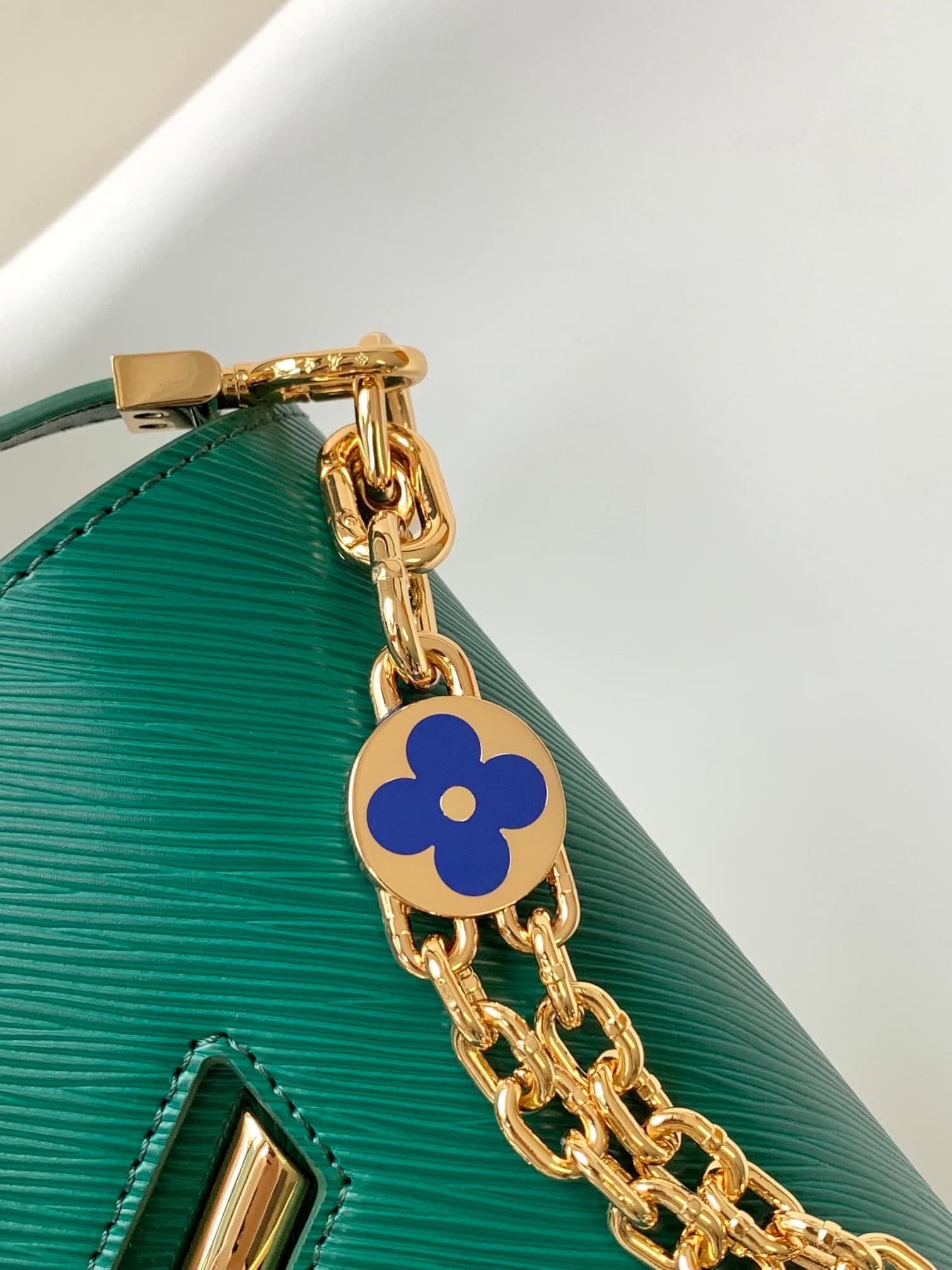 Louis Vuitton Twist Medium Handbag – Green 87492 | Sandra Bags - Image 2