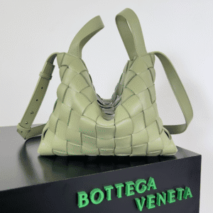 Bottega Veneta Bowling Bag - Off White 33702 | Sandra Bags