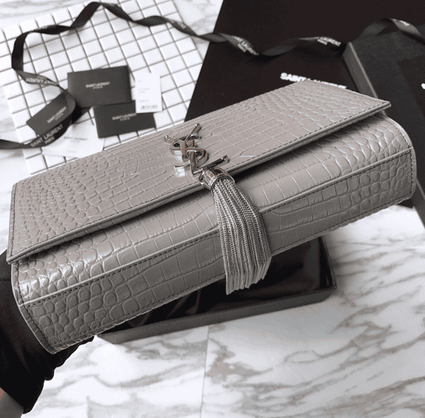 YSL Yves Saint Laurent Small Crocodile Pattern Tassel Bag - Gray 28197 | Sandra Bags - Image 4