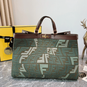 Fendi Logo Tote Bag - Army Green 82073 | Sandra Bags