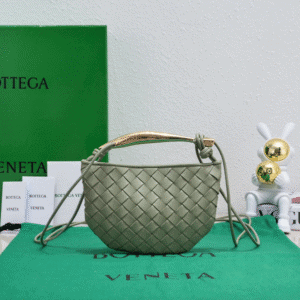 Bottega Veneta Mini Sardine Handbag - Light Green 25296 | Sandra Bags