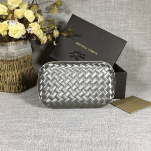 Bottega Veneta Small Classic Dinner Bag - Silver 63208 | Sandra Bags