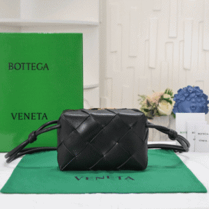 Bottega Veneta Cassette Camera Bag - Black 84834 | Sandra Bags