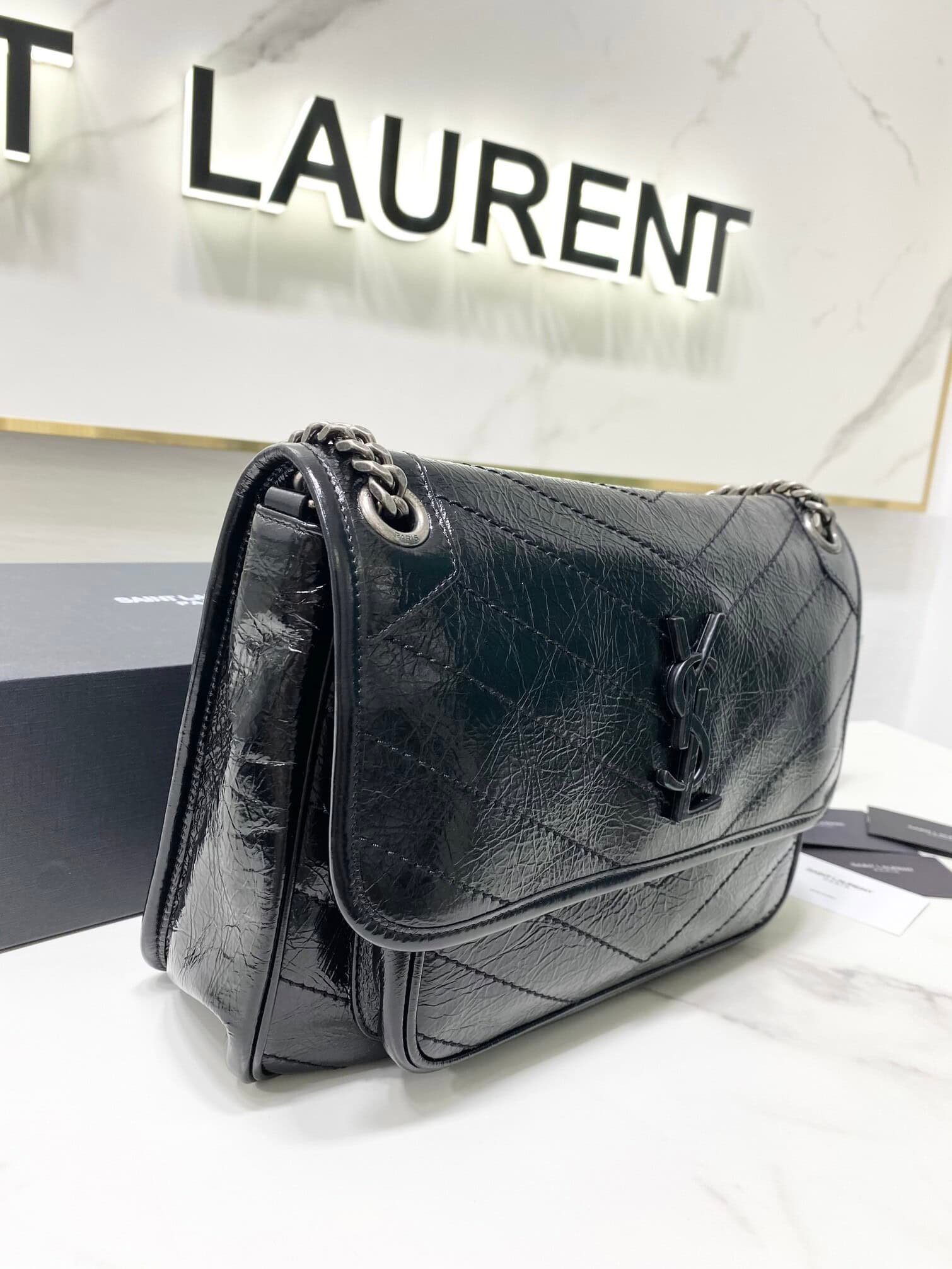 YSL Saint Laurent's Niki's Medium Handbag - Black Silver 87771 | Sandra Bags - Image 4