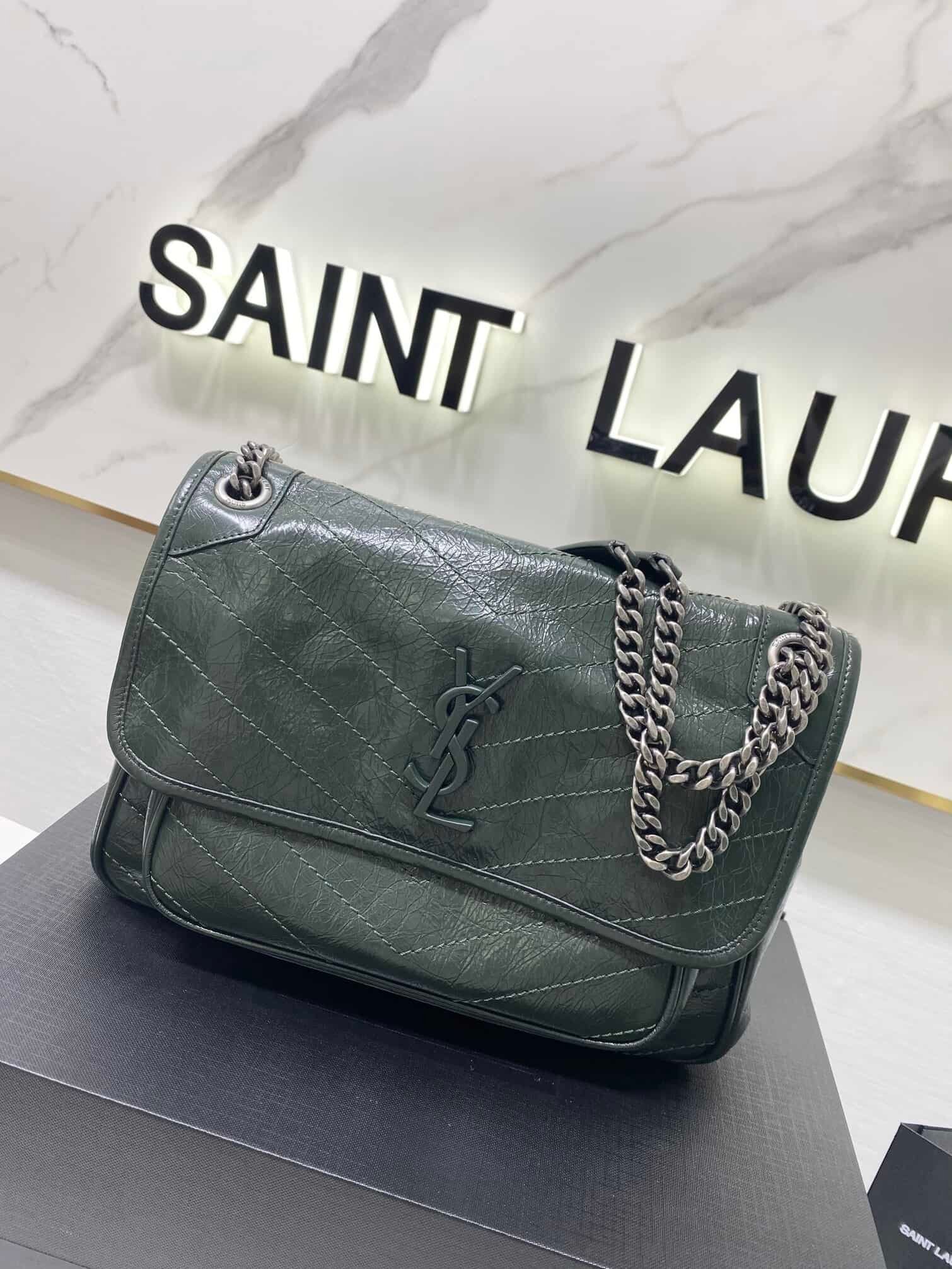 YSL Saint Laurent's Niki's Medium Handbag - Emerald 79288 | Sandra Bags - Image 4