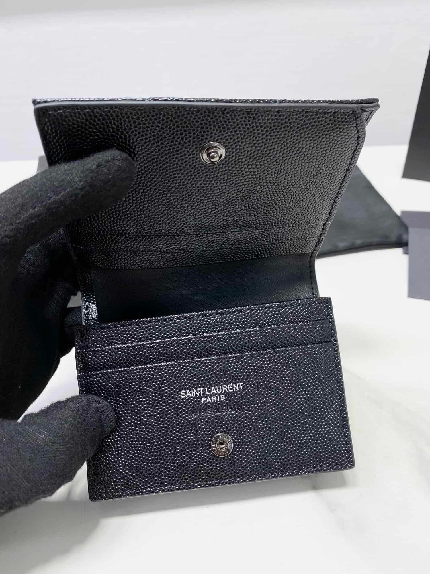 YSL Caviar Cowhide Y Shaped Wallet - Black 35567 | Sandra Bags - Image 4