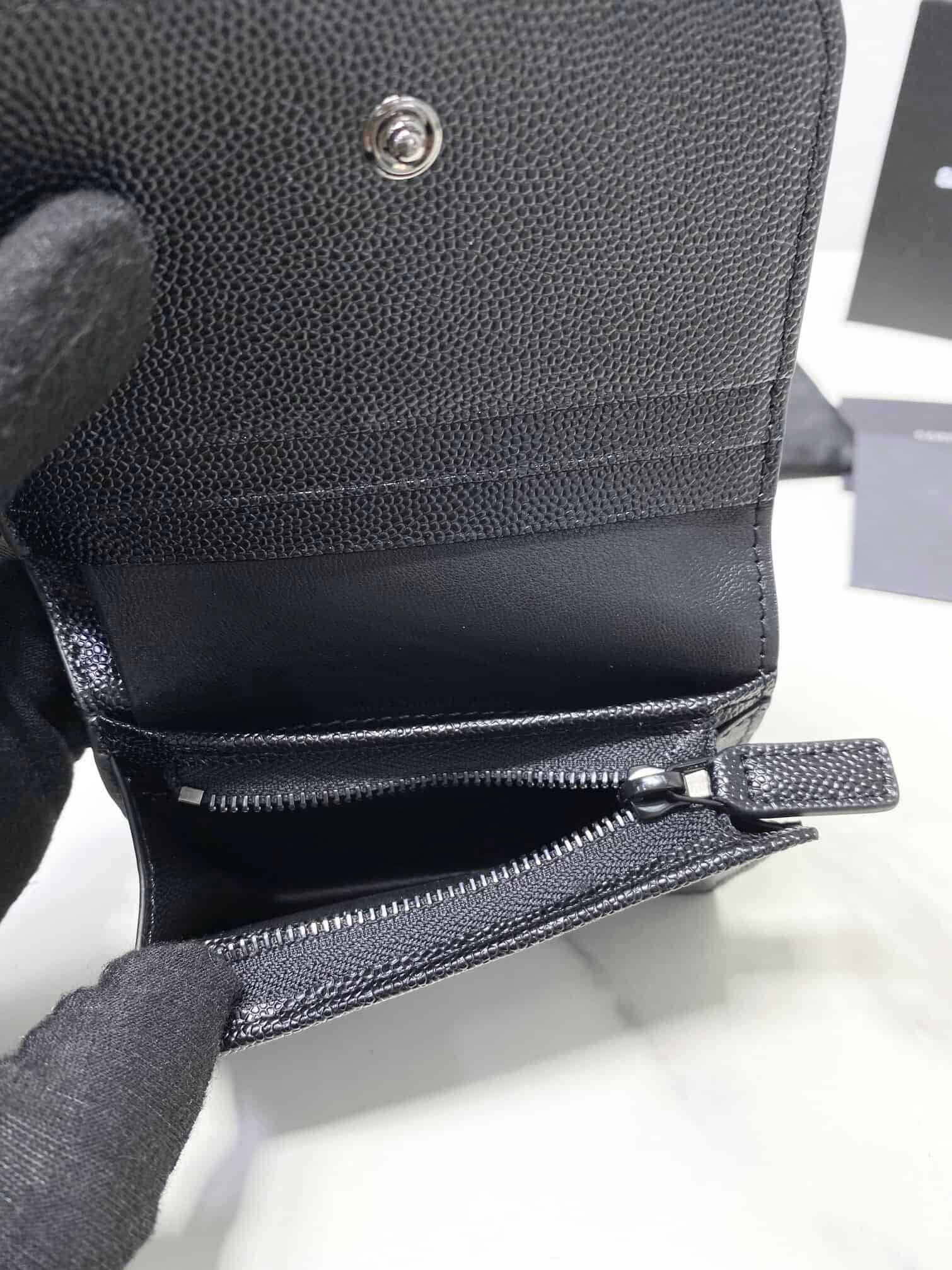 YSL Caviar Cowhide Y Shaped Wallet - Black 35567 | Sandra Bags - Image 3