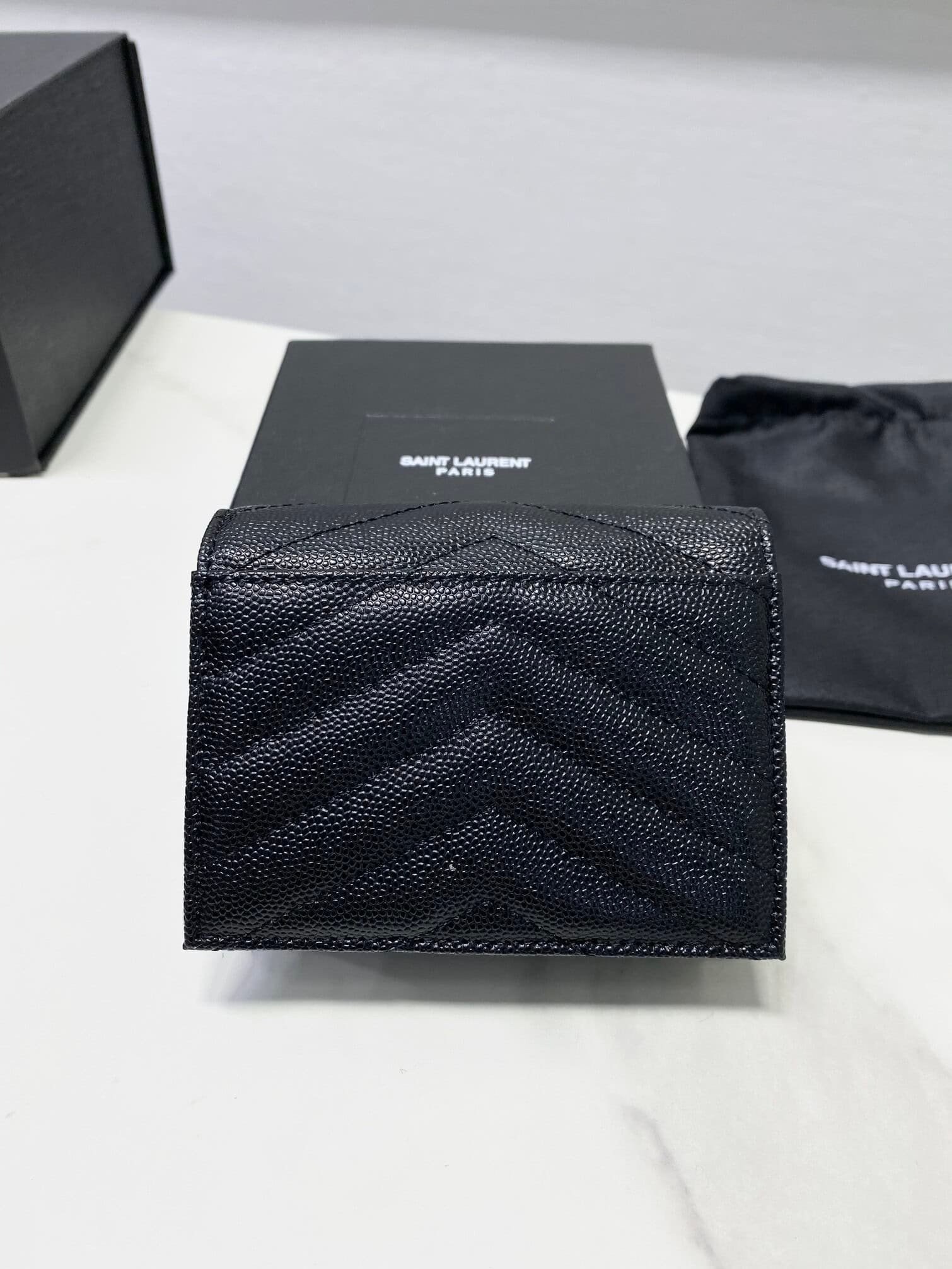 YSL Caviar Cowhide Y Shaped Wallet - Black 21250 | Sandra Bags - Image 5
