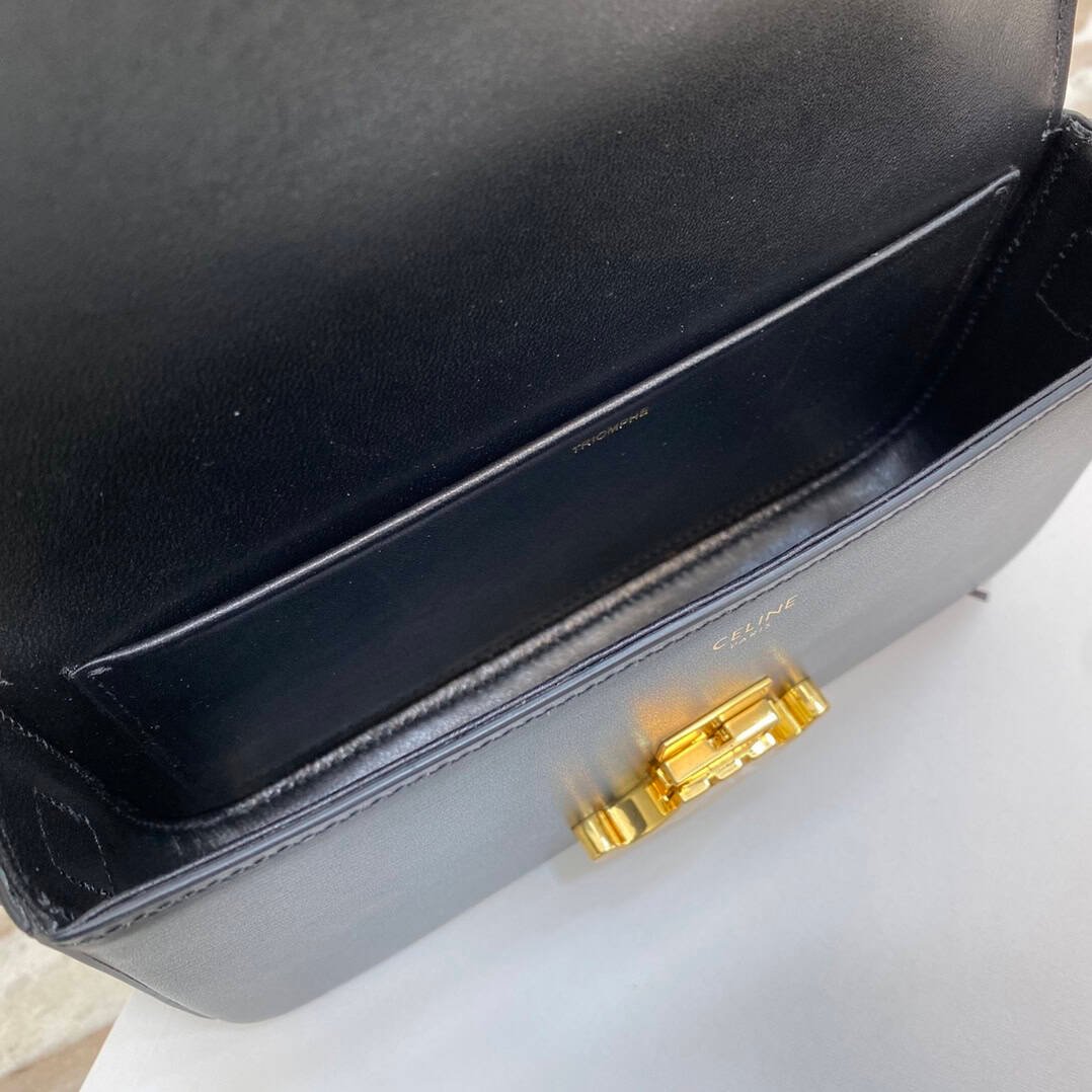 Celine Triomphe Shiny Cow Leather Shoulder Bag - Black 19897 | Sandra Bags - Image 2