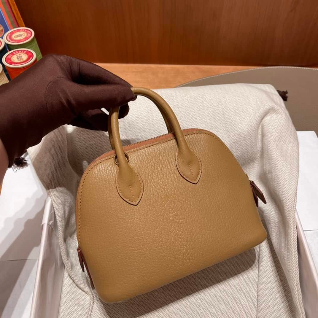 Hermes Mini Bolide Cute Little Shell Bag - Quebracho 91276 | Sandra Bags - Image 3