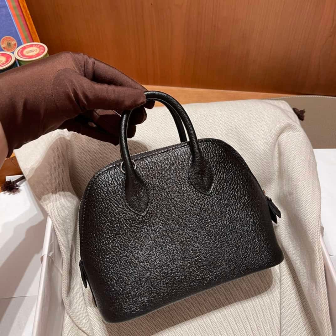 Hermes Mini Bolide Cute Little Shell Bag - Black Noir 16536 | Sandra Bags - Image 3