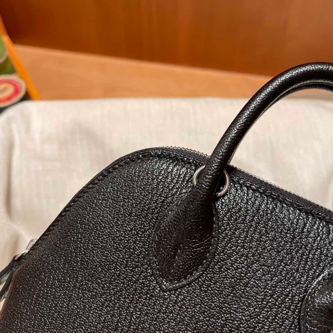 Hermes Mini Bolide Cute Little Shell Bag - Black Noir 16536 | Sandra Bags - Image 5