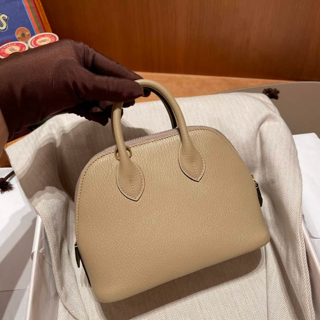 Hermes Mini Bolide Cute Little Shell Bag - Windbreaker Gray Trench 92682 | Sandra Bags - Image 4