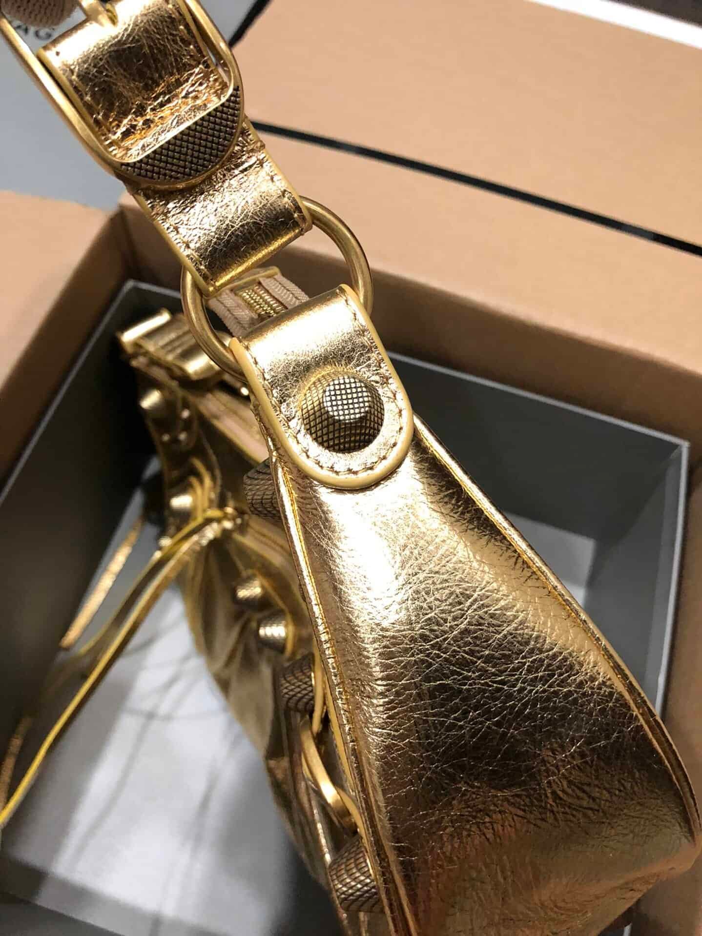 Balenciaga Le Cagole Half-Moon Large Armpit Dumpling Bag - Golden 44156 | Sandra Bags - Image 5