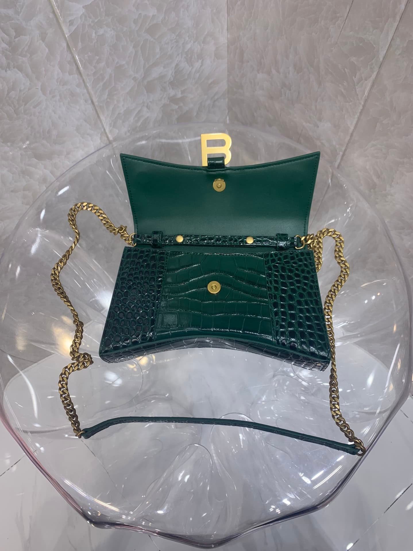 Balenciaga Hourglass Chain Bag - Green (Golden Buckle) 50299 | Sandra Bags - Image 3