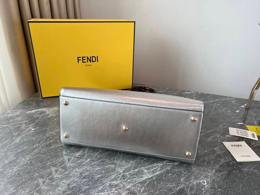 Fendi Sunshine Small Tote Bag - Silver 59185 | Sandra Bags - Image 4