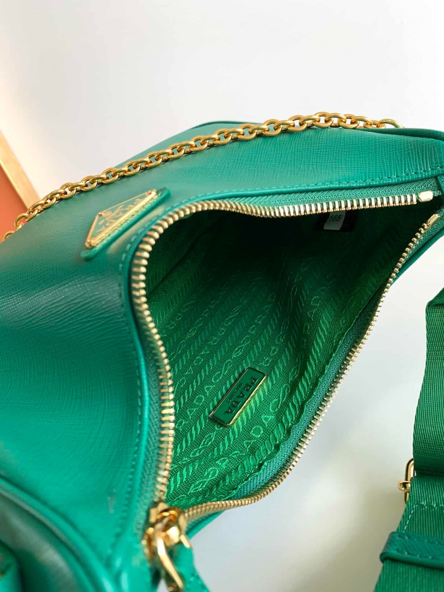 Prada Baokuanqnylon Hobo Large Handbag - Green 64818 | Sandra Bags - Image 5