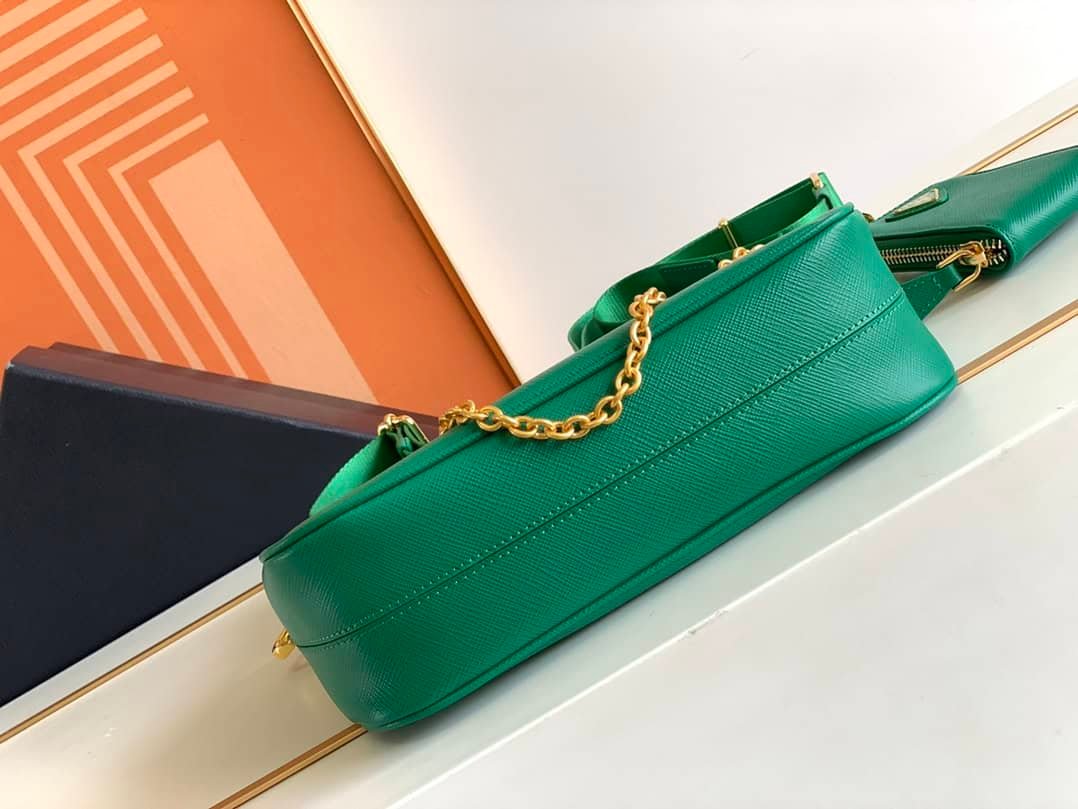 Prada Baokuanqnylon Hobo Large Handbag - Green 64818 | Sandra Bags - Image 3