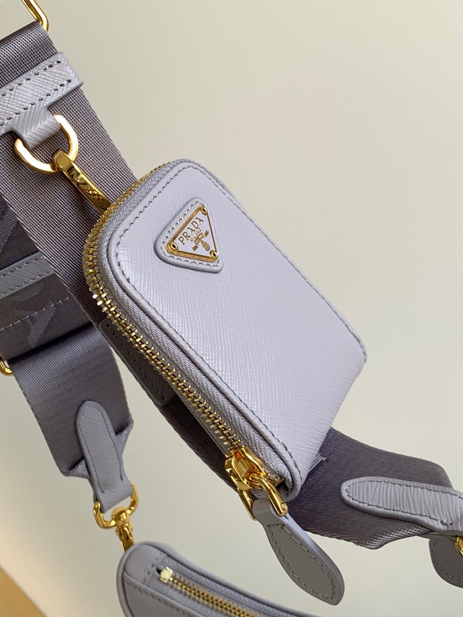 Prada Baokuanqnylon Hobo Large Handbag - Purple 73784 | Sandra Bags - Image 3