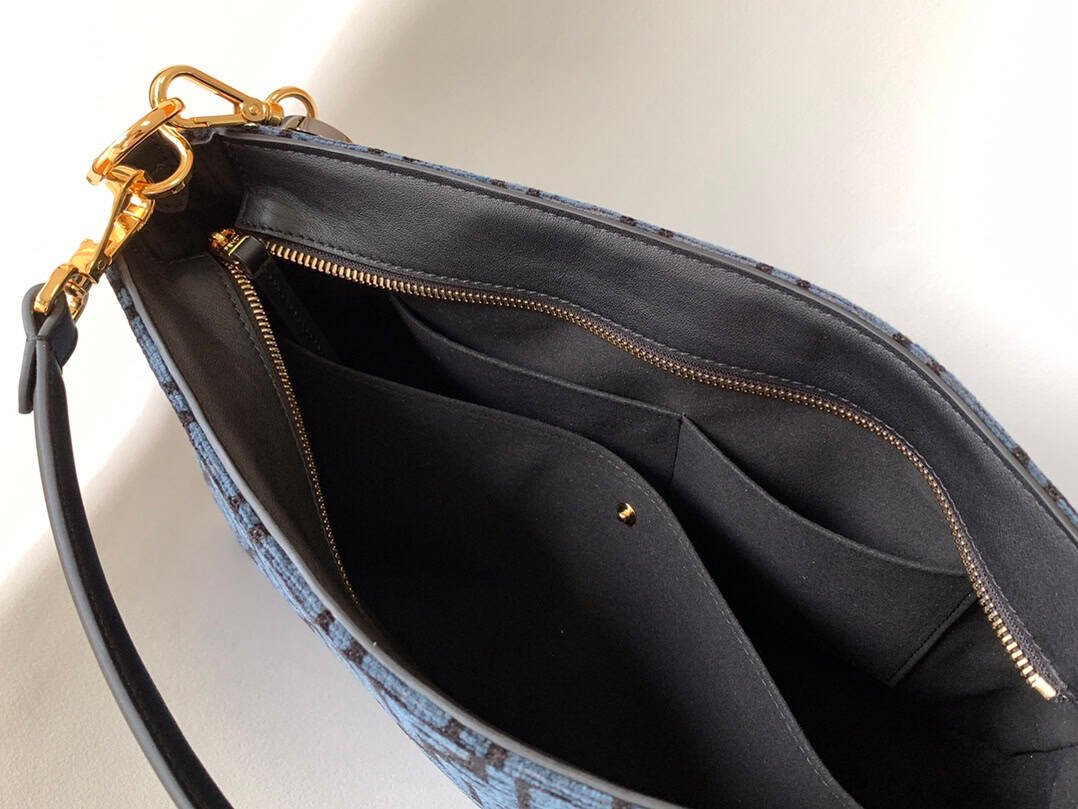 Fendi O'Lock Swing Handbag - Blue 26108 | Sandra Bags - Image 2