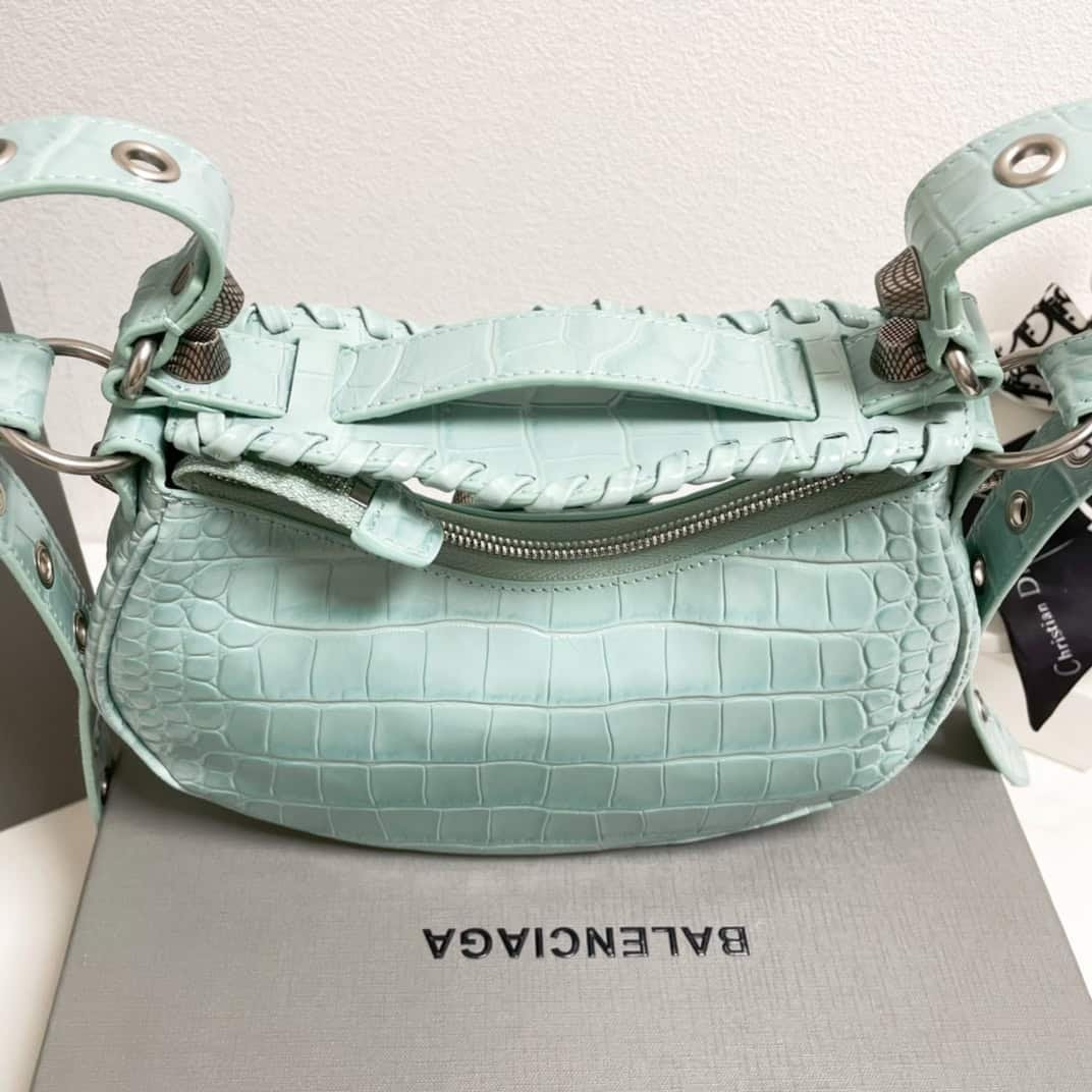 Balenciaga Le Cagole Half-Moon Small Armpit Dumpling Bag - Green 12992 | Sandra Bags - Image 4