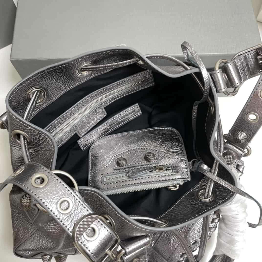 Balenciaga Le Cagole Large Bucket Bag - Gray 12924 | Sandra Bags - Image 2