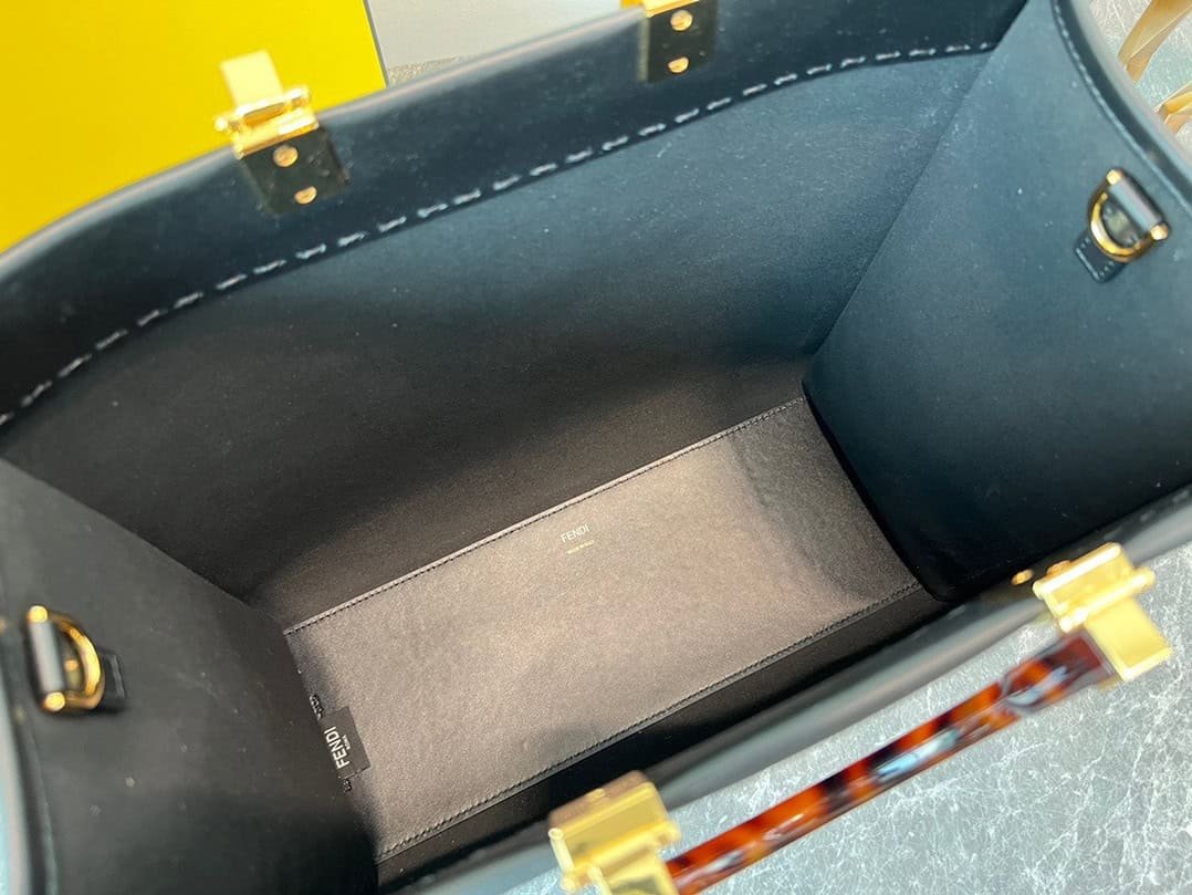 Fendi Sunshine Small Tote Bag - Black 70386 | Sandra Bags - Image 3