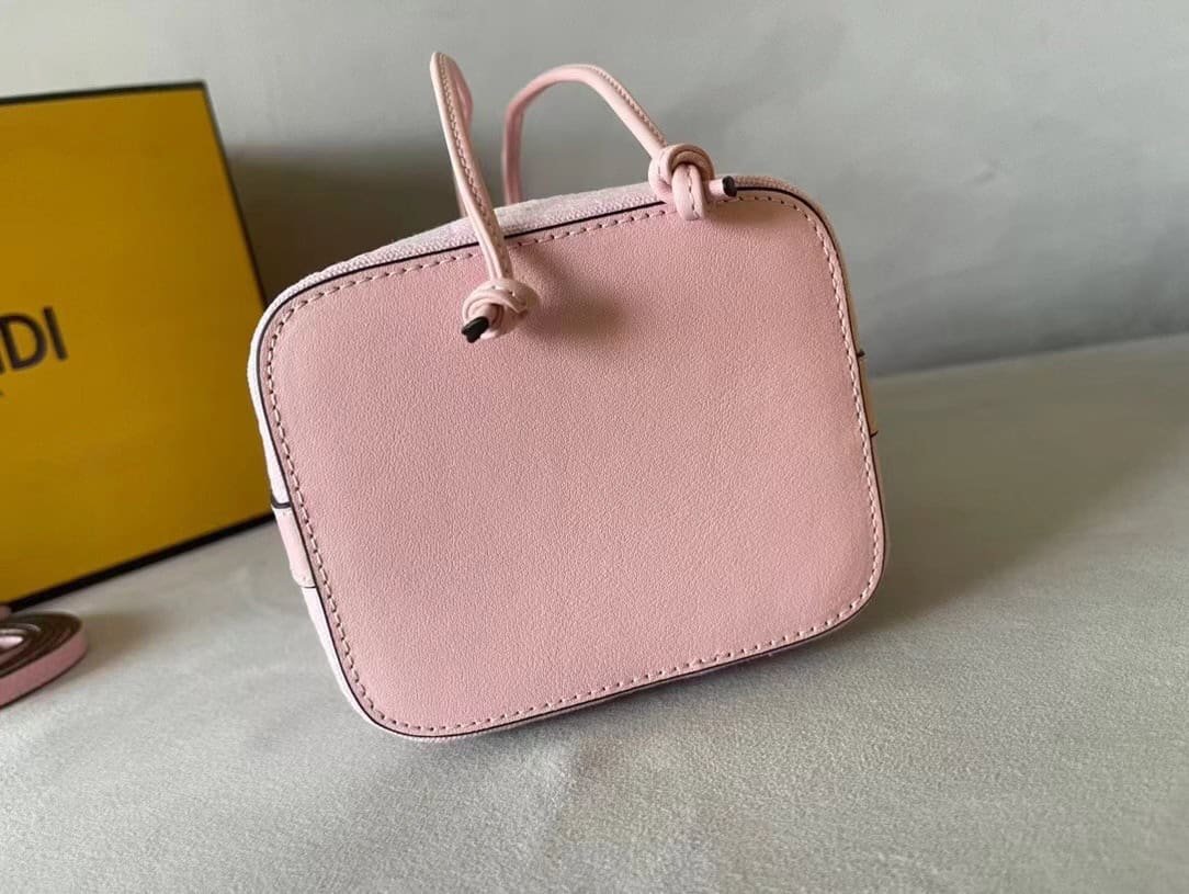 Fendi Mon Tresor Small Bucket Bag - Pink 33965 | Sandra Bags - Image 3
