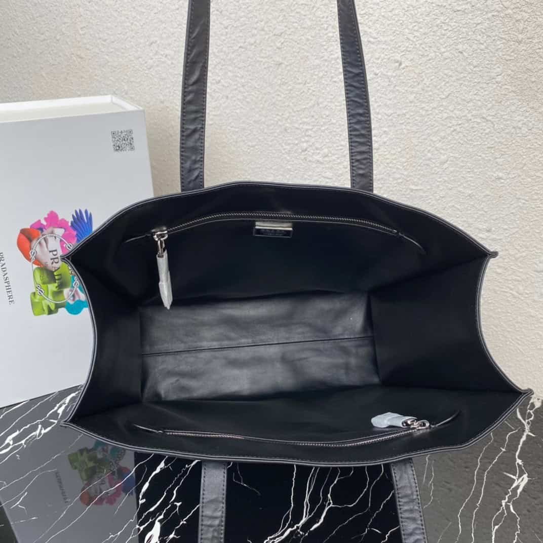 Prada Large Tote Bag - Black 12201 | Sandra Bags - Image 4