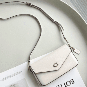 Coach One-shoulder Cross-body Letter Envelope Women's Bag - White 86823 | Sandra Bags