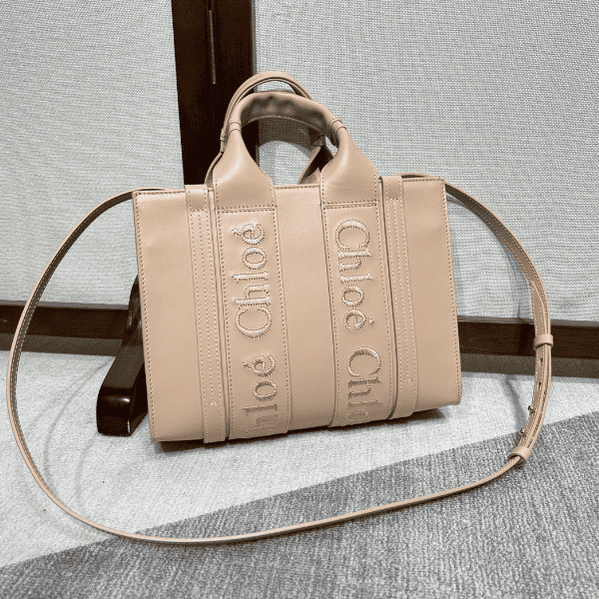 Chloe 22S Woody Small Tote Bag - Cream 65104 | Sandra Bags