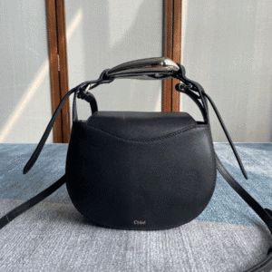 Chloe Kiss Series Handbag - Black 77009 | Sandra Bags