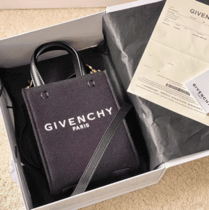 Givenchy Latest Tote Bag - Black 25992 | Sandra Bags
