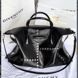 Givenchy Huadan Antigona Handbag - Black 80090 | Sandra Bags