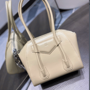 Givenchy Antigona Handbag - Cream 38988 | Sandra Bags
