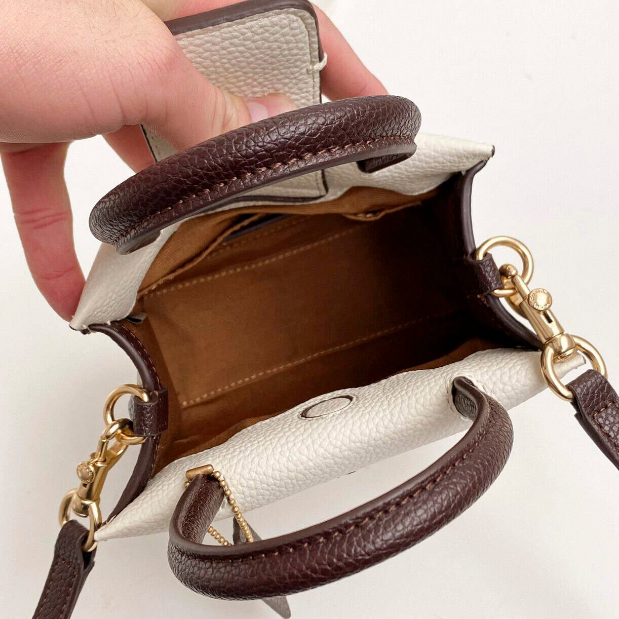 Coach Cally Mini Tote Music Bag - White 80438 | Sandra Bags - Image 3