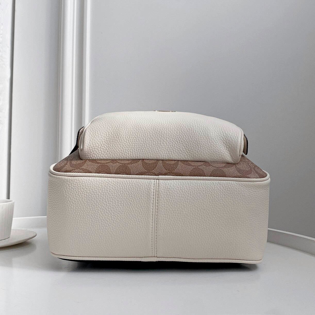 Coach Court Medium Women's Backpack - White 10130 | Sandra Bags - Image 2