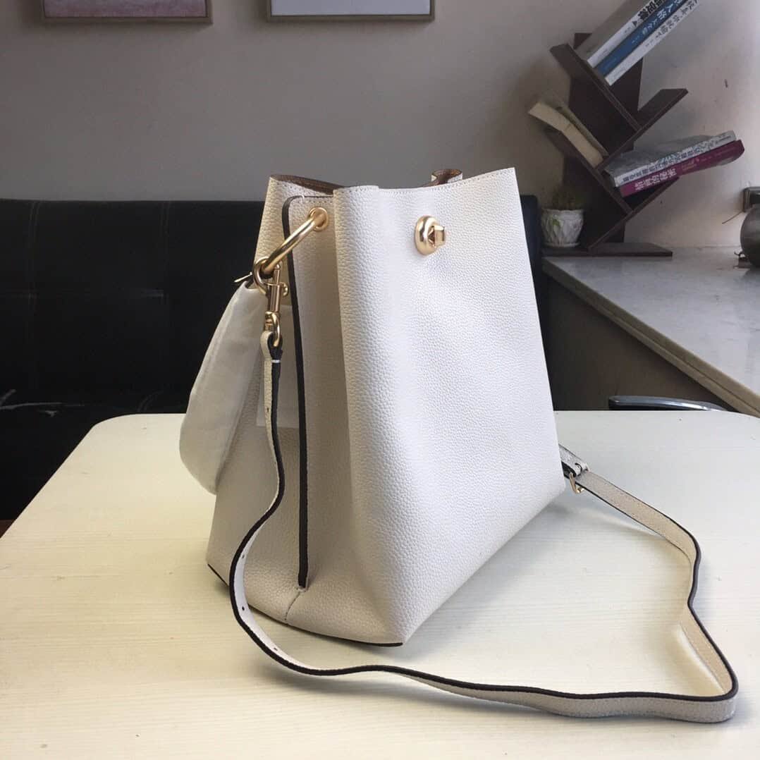 Coach Multi-functional Bucket Bag - White 21102 | Sandra Bags - Image 5